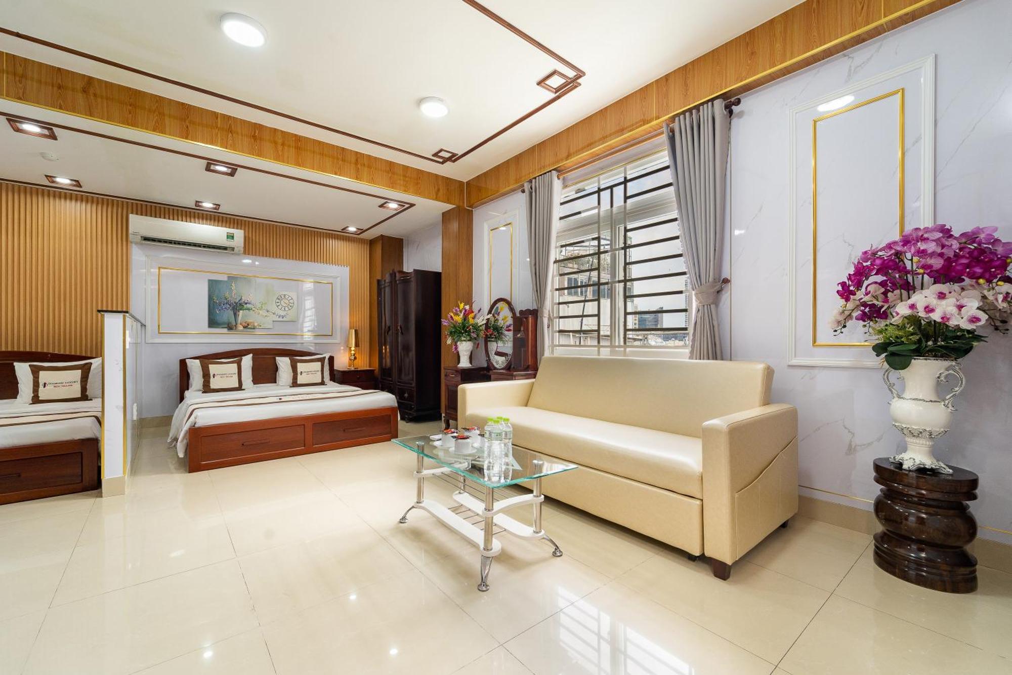 Diamond Luxury Ben Thanh Хошимин Экстерьер фото